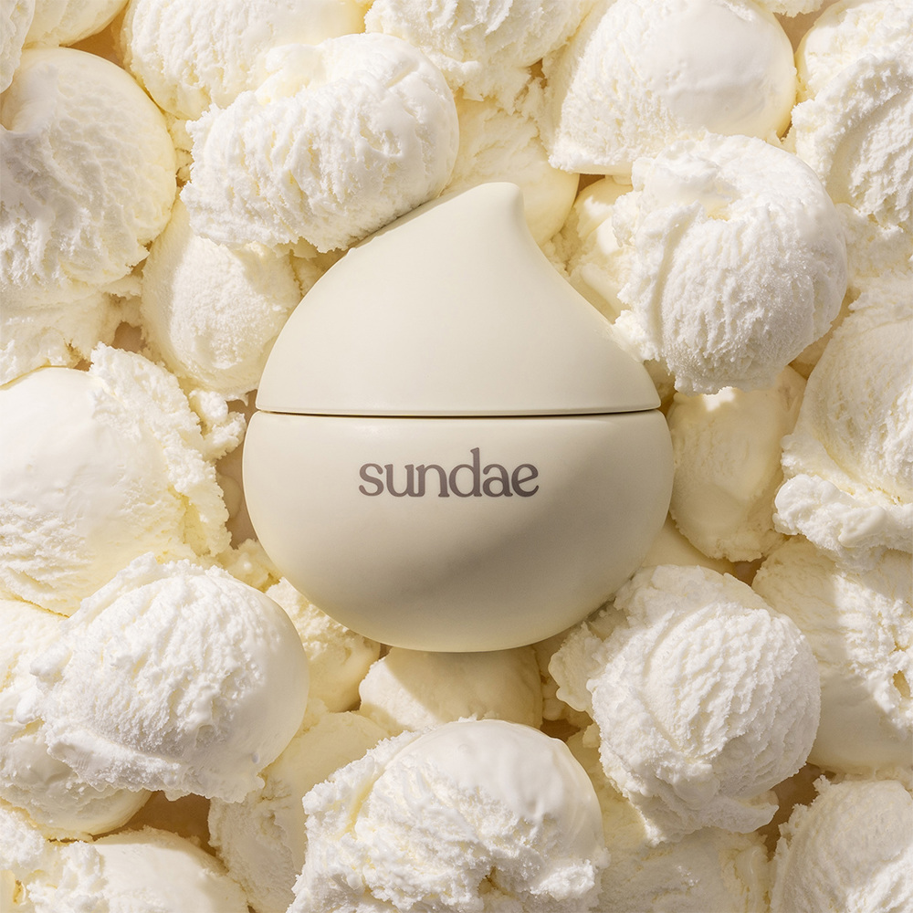 Velvety Vanilla Whipped Body Moisturiser, 220ml